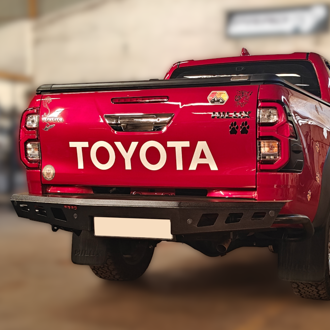 Rear Regular Bumper With Fender Protection - Toyota Hilux