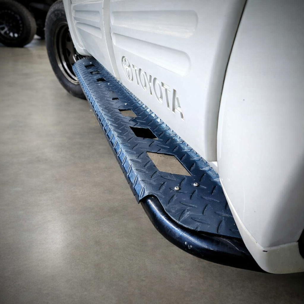 Functional Rocksliders - Toyota Hilux