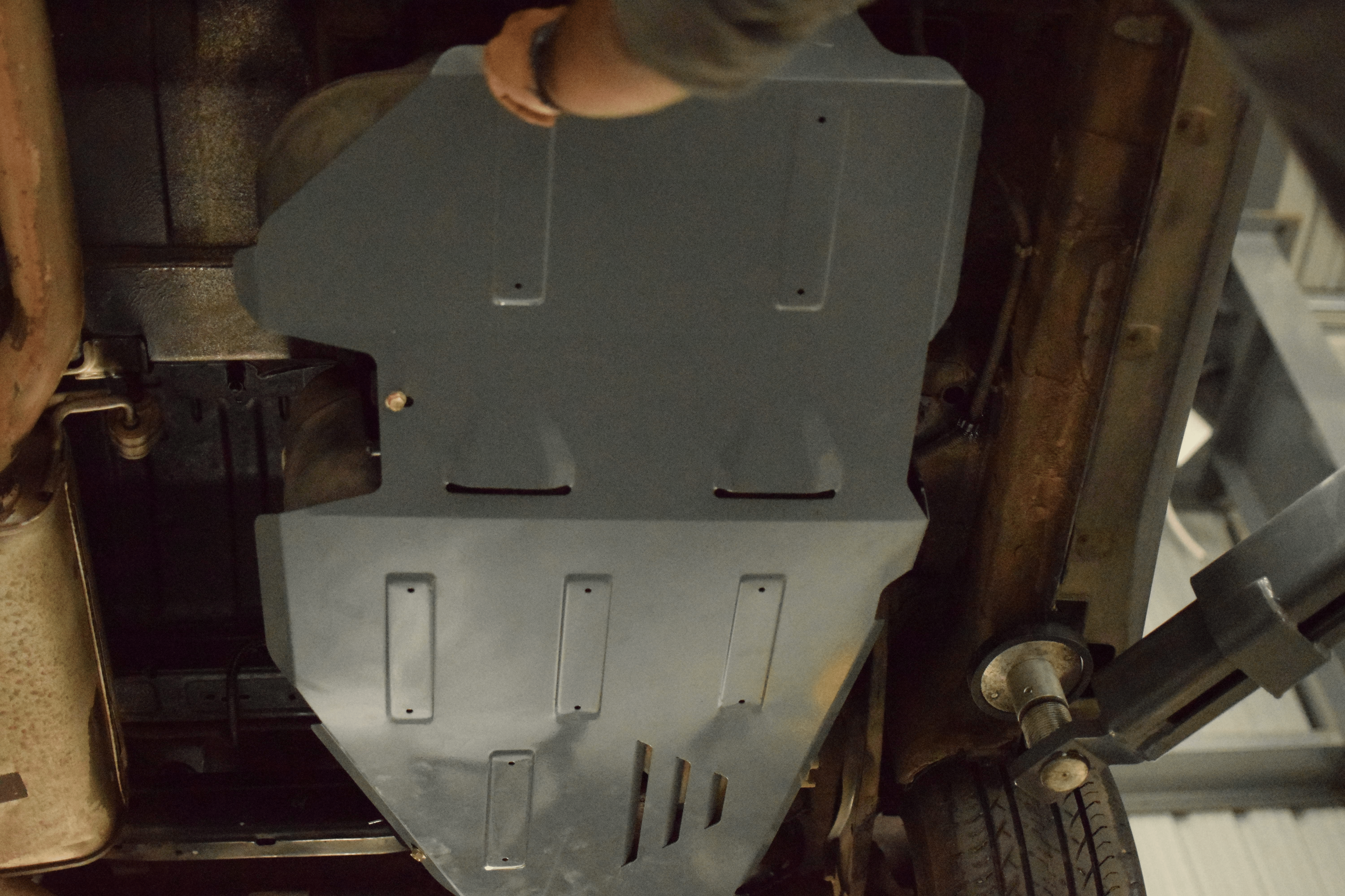 Fuel Tank Guard - Mahindra XUV700