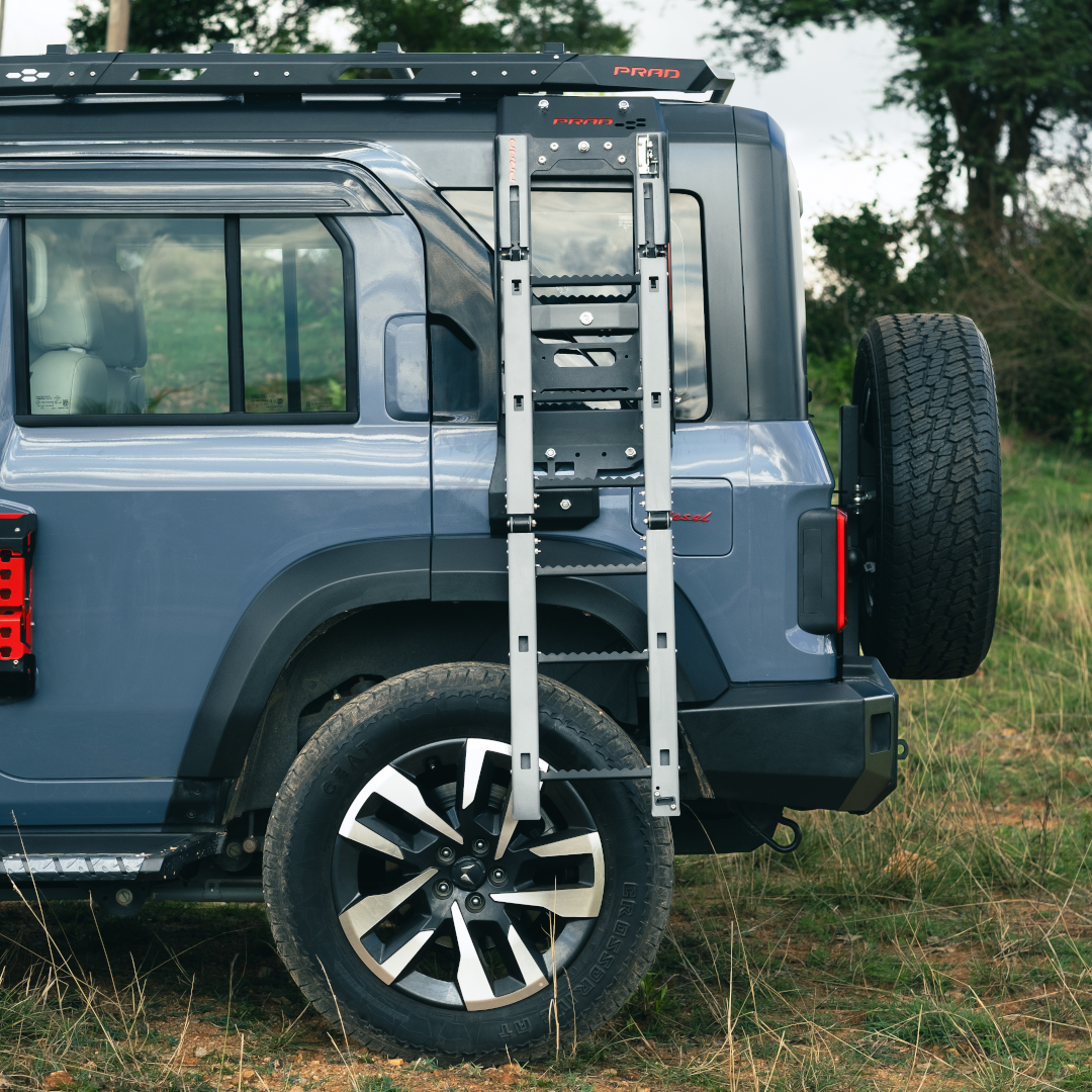 Utility Box and Ladder - Mahindra Thar Roxx