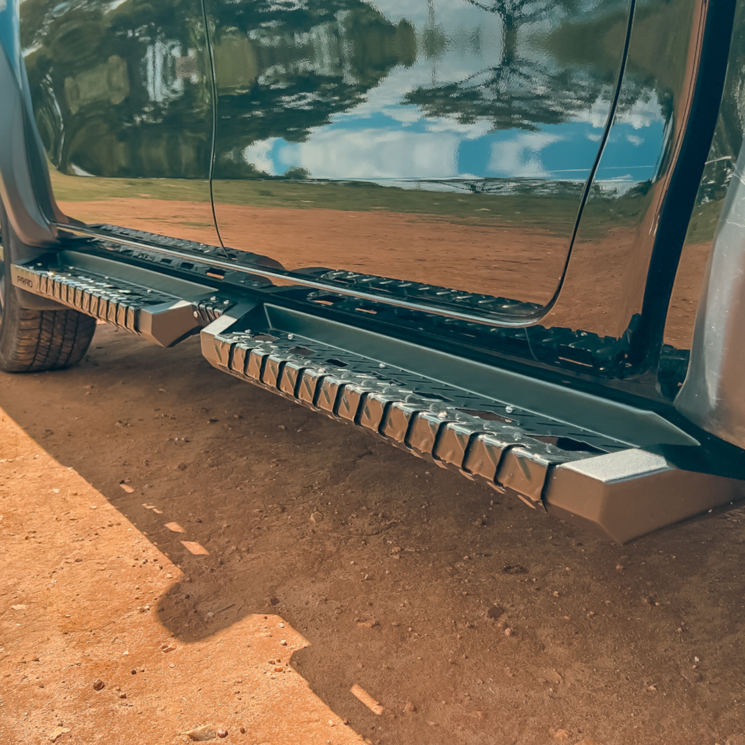 Trail Stepper - Toyota Hilux