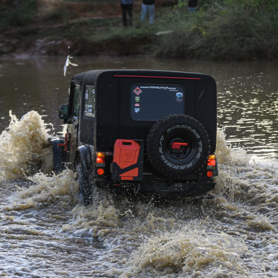 Rear Tandem Tyre Carrier With Jerry Can Holder - Mahindra Thar CRDE
