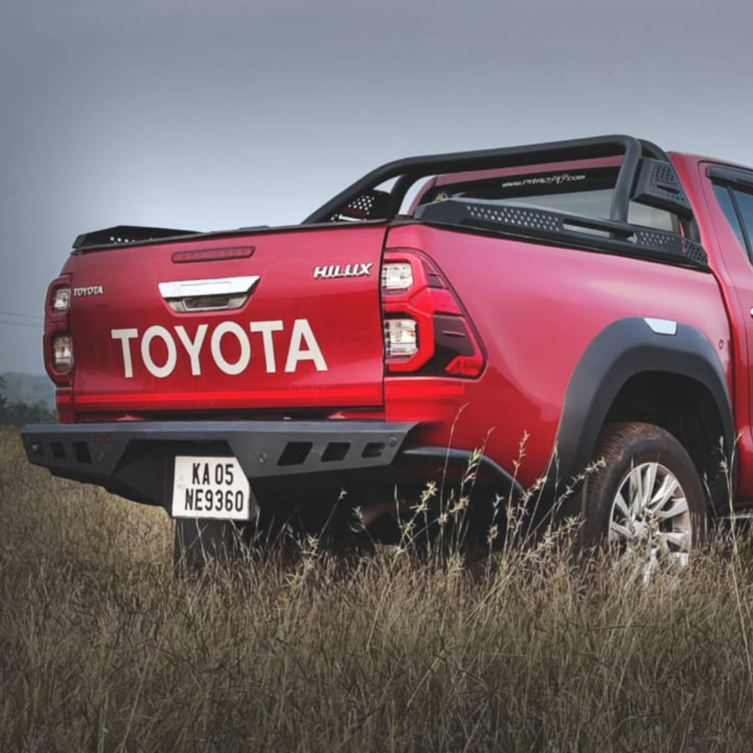 Rear Regular Bumper With Fender Protection - Toyota Hilux