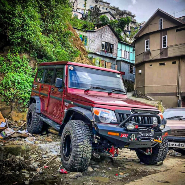 Mahindra store bolero bumper